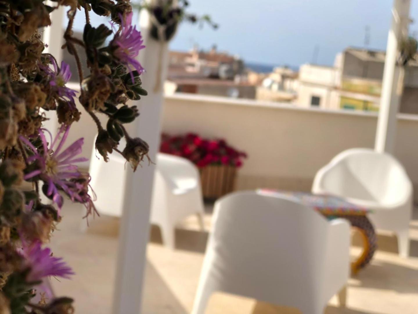 Terravera Terrasini Bagian luar foto
